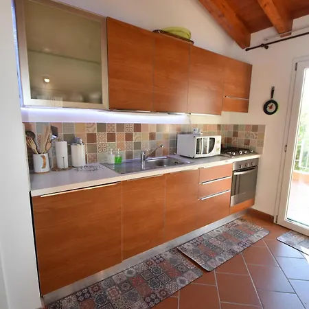 Apartment Bilocale Ciclamino - Ampia Terrazza, Clima, Biciclette