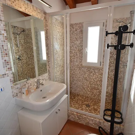 Bilocale Ciclamino - Ampia Terrazza, Clima, Biciclette Apartment *