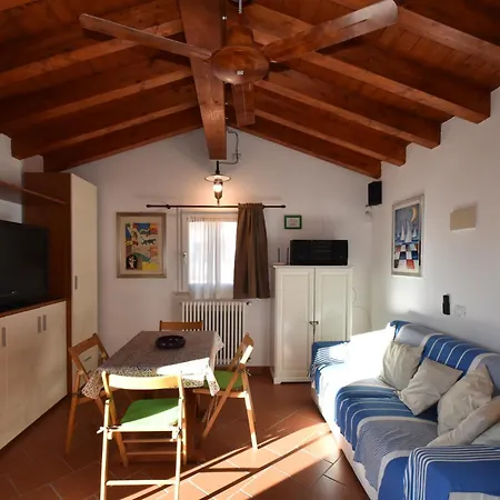 Bilocale Ciclamino - Ampia Terrazza, Clima, Biciclette Apartment Marina di Campo
