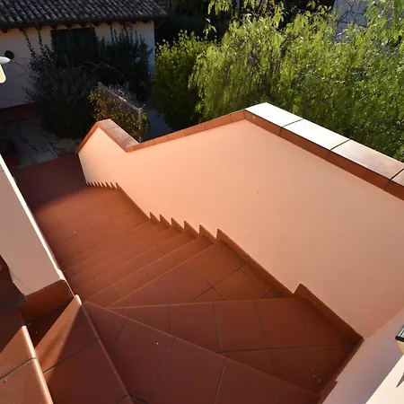 Bilocale Ciclamino - Ampia Terrazza, Clima, Biciclette *
