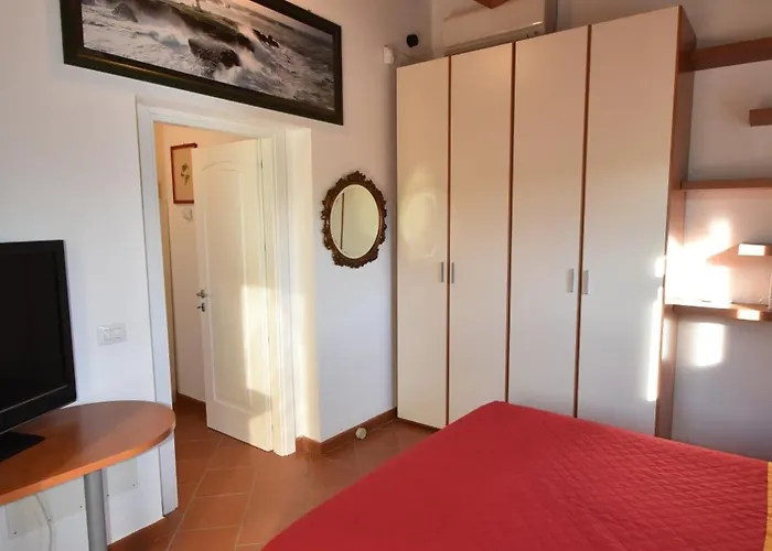 Apartment Bilocale Ciclamino - Ampia Terrazza, Clima, Biciclette