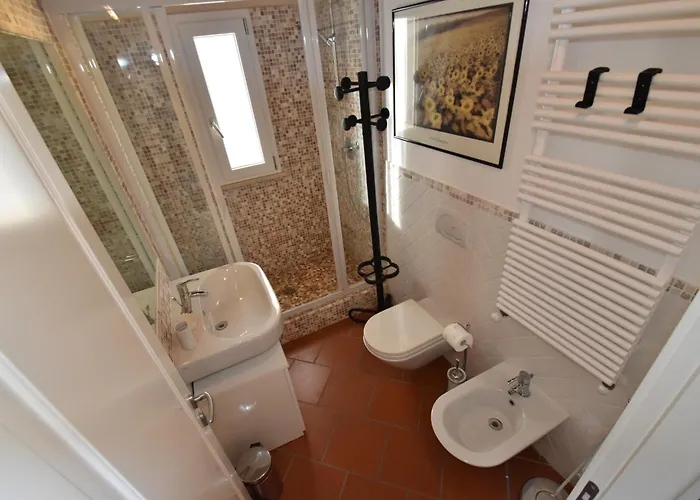 Bilocale Ciclamino - Ampia Terrazza, Clima, Biciclette Apartment