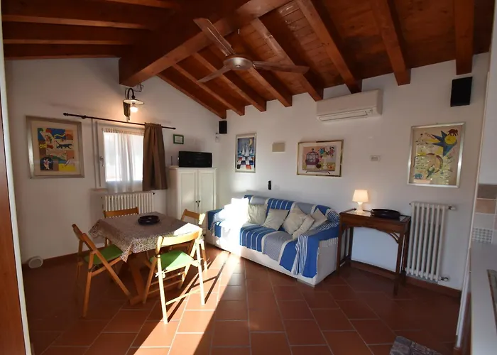 Bilocale Ciclamino - Ampia Terrazza, Clima, Biciclette Apartment *