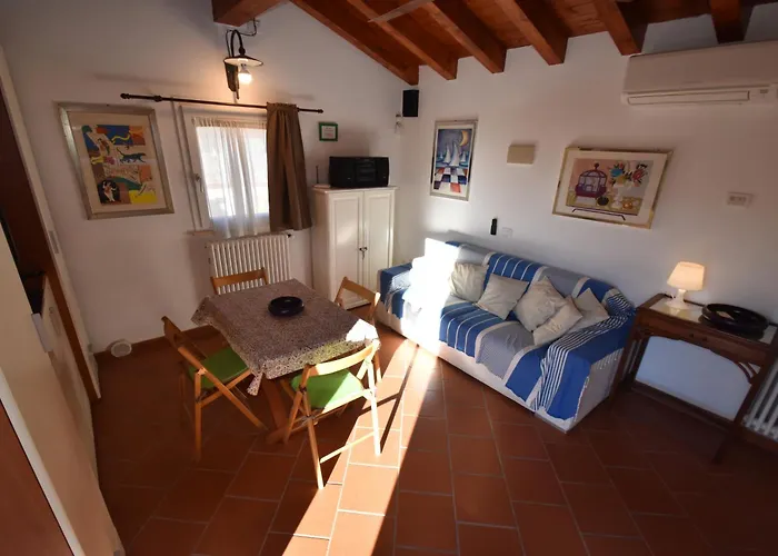 Apartment Bilocale Ciclamino - Ampia Terrazza, Clima, Biciclette